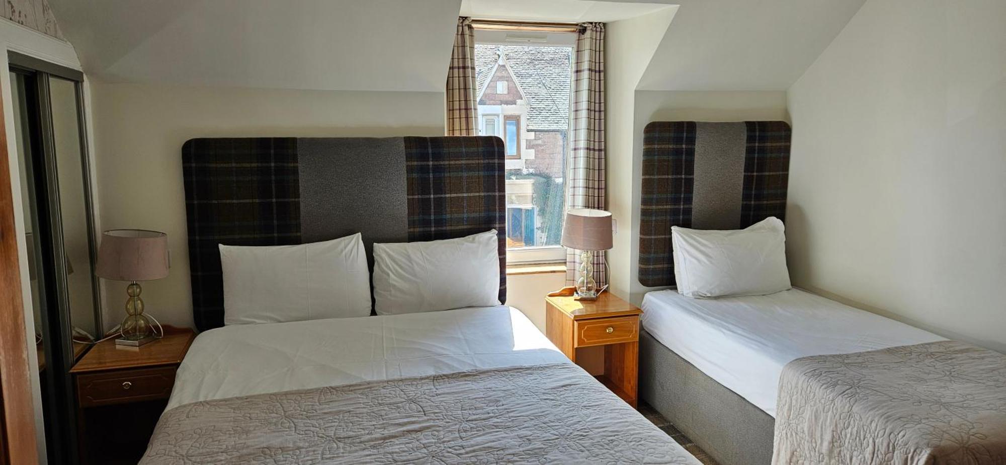 Armadale Guest House Inverness Exteriör bild